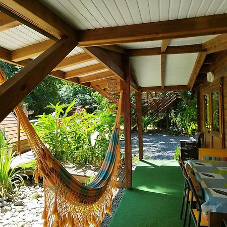 Insolite Arawakane Gites Du Manial Chalet بوانت-نوار المظهر الخارجي الصورة