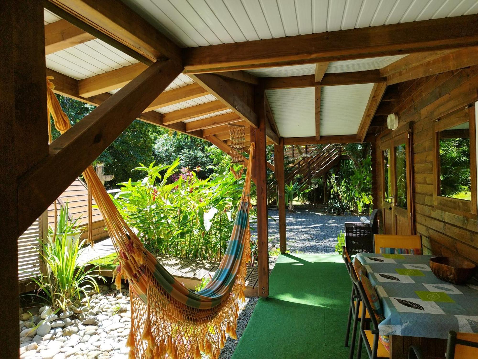 Insolite Arawakane Gites Du Manial Chalet بوانت-نوار المظهر الخارجي الصورة