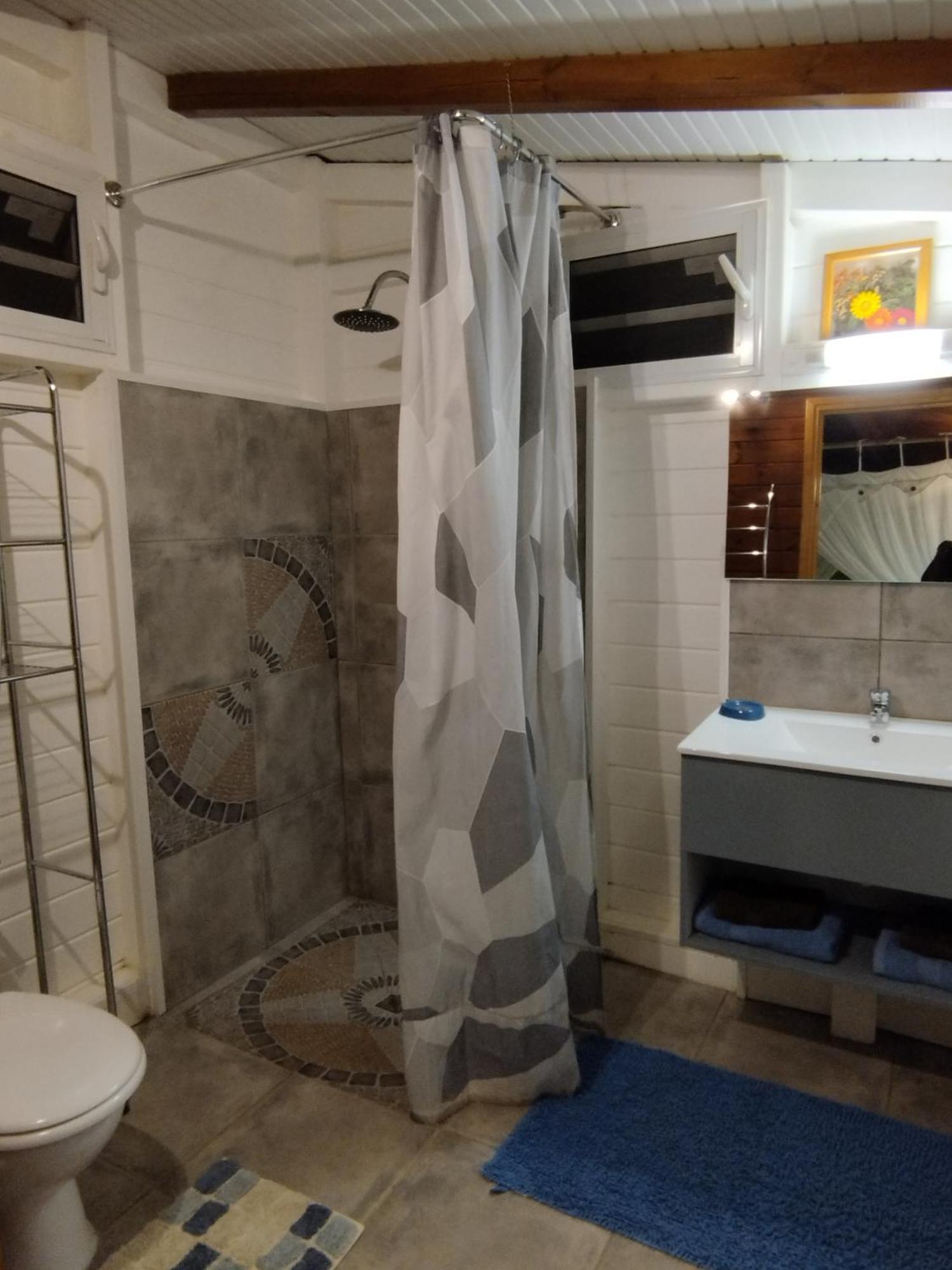 Insolite Arawakane Gites Du Manial Chalet بوانت-نوار المظهر الخارجي الصورة
